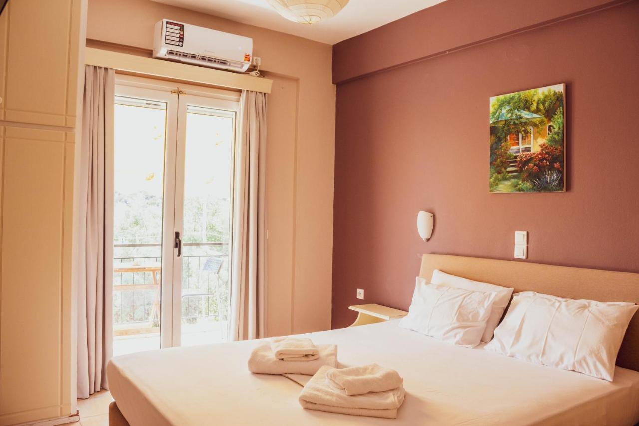 Apagio Apartments 米克罗斯雅洛斯 外观 照片