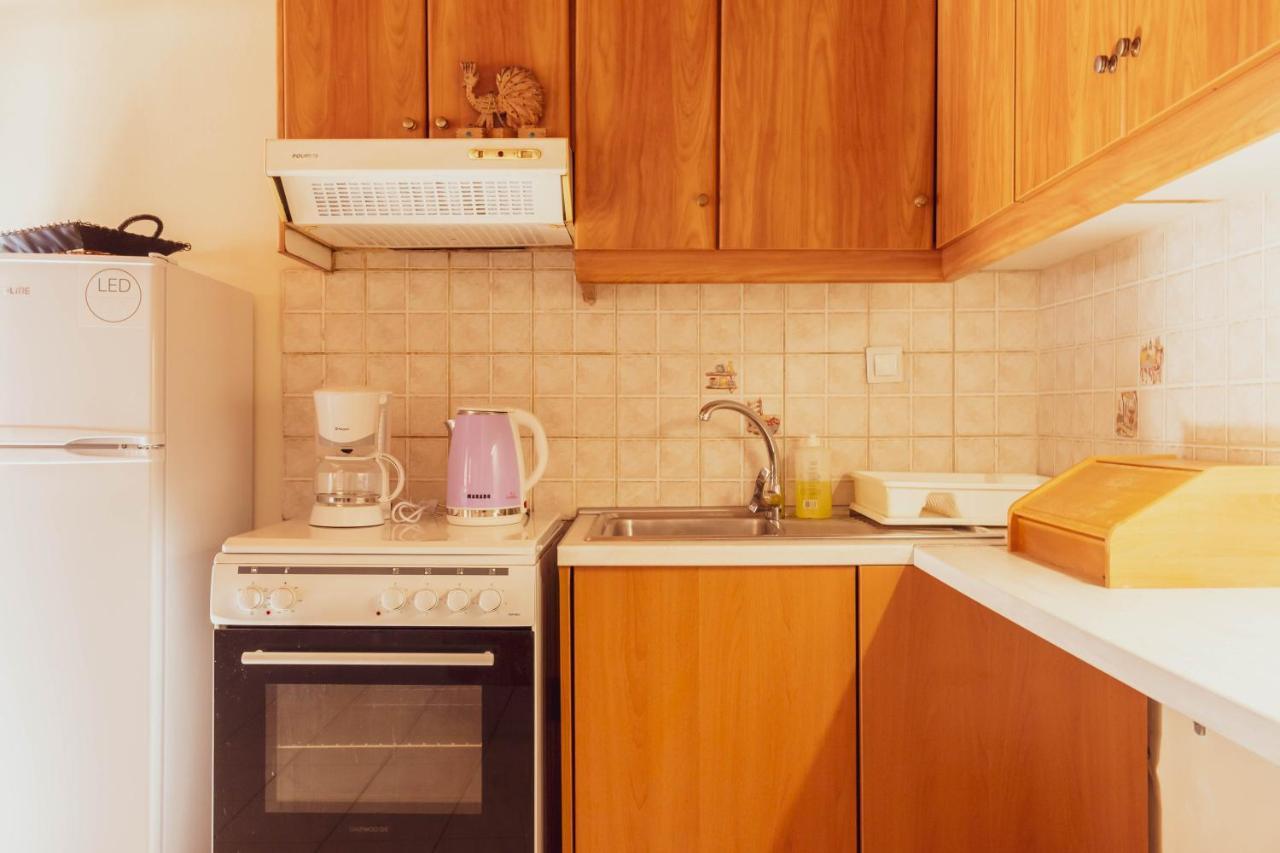 Apagio Apartments 米克罗斯雅洛斯 外观 照片
